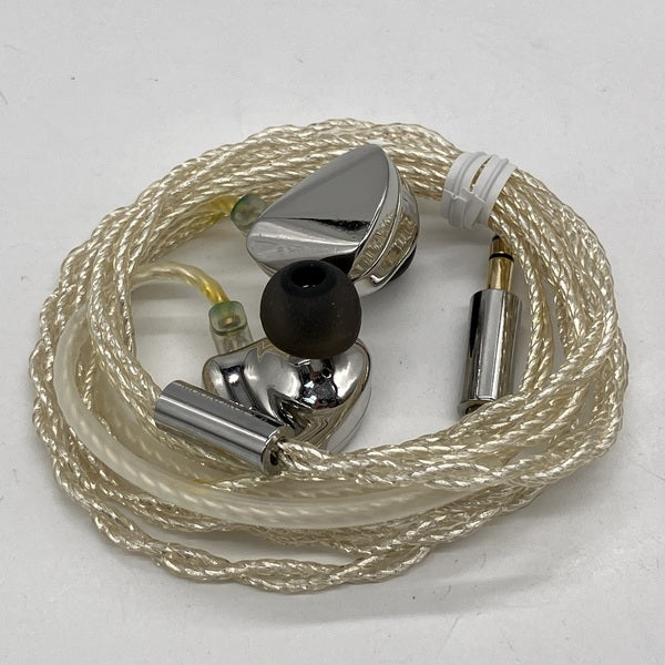 水月雨 (MOONDROP) 【中古】KXXS【日本橋】 – e☆イヤホン