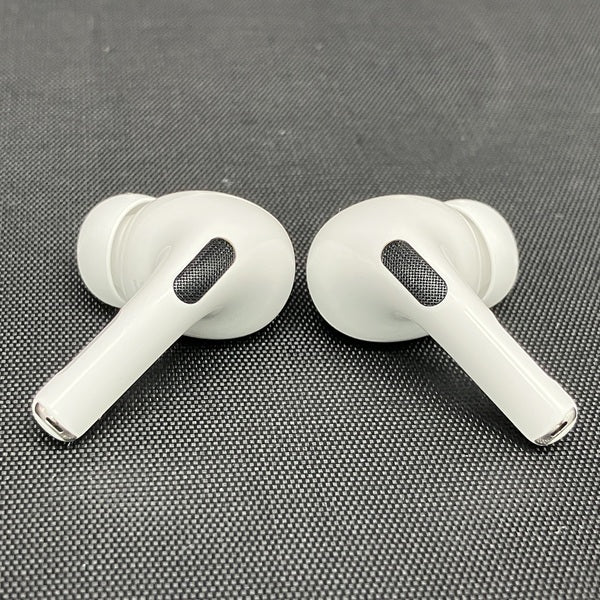【中古】AirPods Pro (第2世代) MQD83J/A【日本橋】