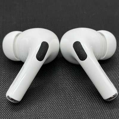 【中古】MagSafe充電ケース(USB-C)付きAirPods Pro(第2世代) MTJV3JA【日本橋】