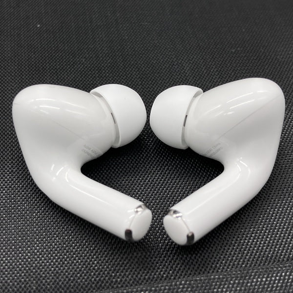 【中古】MagSafe充電ケース(USB-C)付きAirPods Pro(第2世代) MTJV3JA【日本橋】