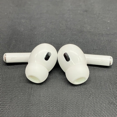 【中古】MagSafe充電ケース(USB-C)付きAirPods Pro(第2世代) MTJV3JA【名古屋】