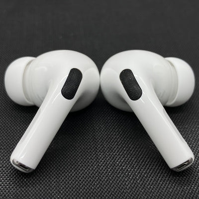 【中古】MagSafe充電ケース(USB-C)付きAirPods Pro(第2世代) MTJV3JA【日本橋】