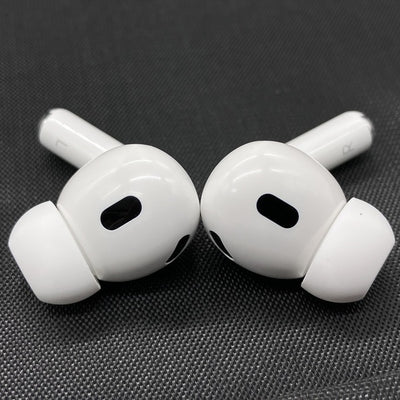 【中古】MagSafe充電ケース(USB-C)付きAirPods Pro(第2世代) MTJV3JA【日本橋】