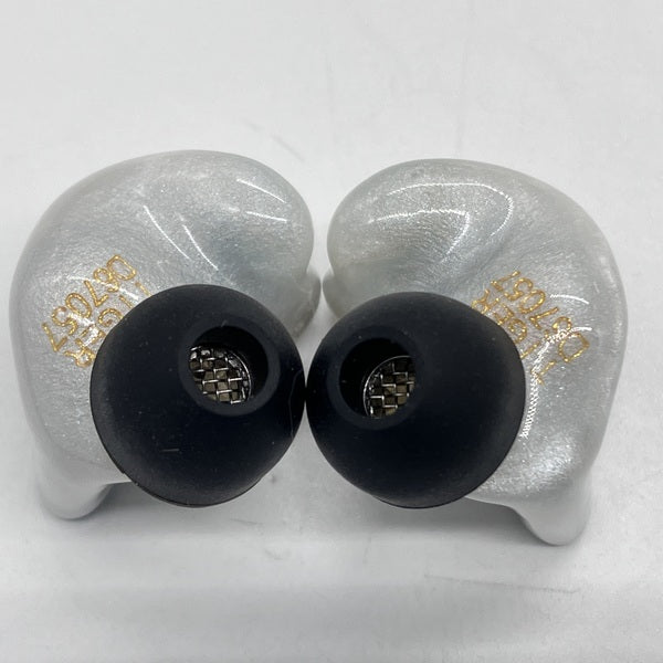 【中古】WHITE TIGER 【QDC-TIGER-S-WH】(ケーブル欠品)【秋葉原】