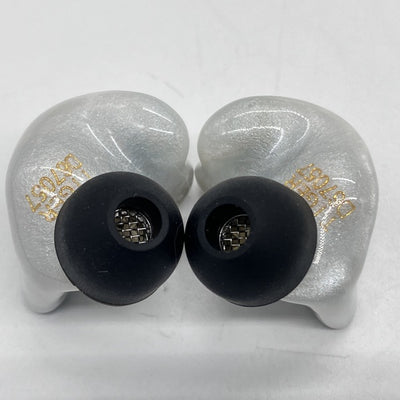【中古】WHITE TIGER 【QDC-TIGER-S-WH】(ケーブル欠品)【秋葉原】