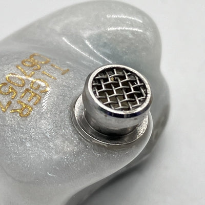 【中古】WHITE TIGER 【QDC-TIGER-S-WH】(ケーブル欠品)【秋葉原】