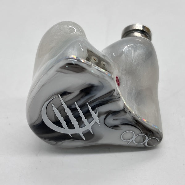 【中古】WHITE TIGER 【QDC-TIGER-S-WH】(ケーブル欠品)【秋葉原】