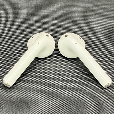 【中古】AirPods MMEF2JA【日本橋】