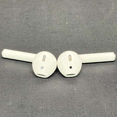 【中古】AirPods MMEF2JA【日本橋】