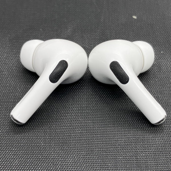 【中古】AirPods Pro MWP22J/A【秋葉原】