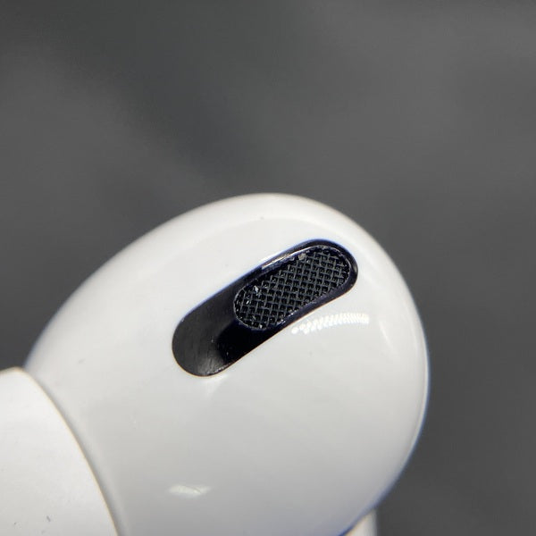 【中古】AirPods Pro MWP22J/A【秋葉原】