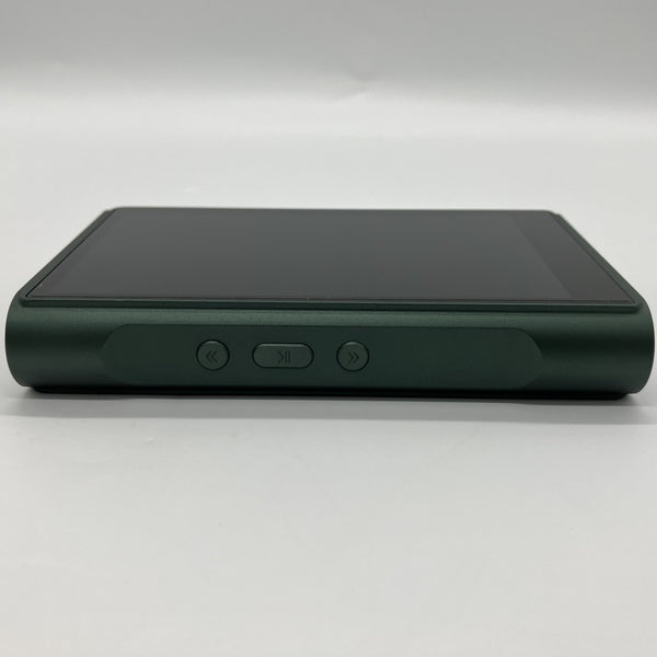 【中古】M3 Ultra グリーン【秋葉原】