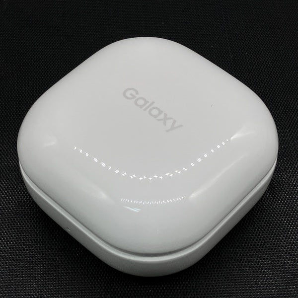 【中古】Galaxy Buds2 White 【SM-R177NZWAXJP】【秋葉原】