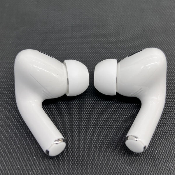 【中古】MagSafe充電ケース(USB-C)付きAirPods Pro(第2世代) MTJV3JA【秋葉原】