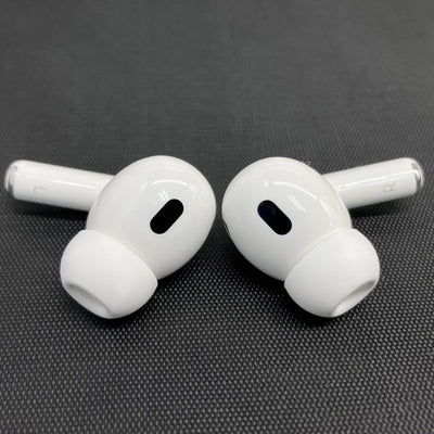 【中古】MagSafe充電ケース(USB-C)付きAirPods Pro(第2世代) MTJV3JA【秋葉原】