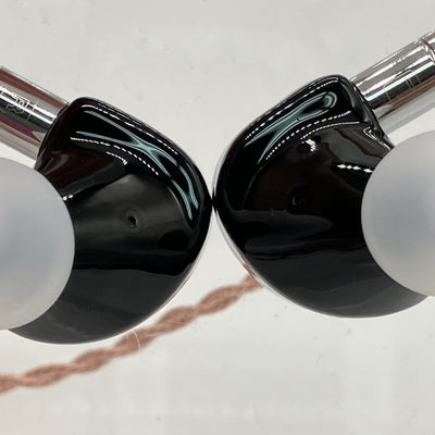 【中古】Z02 (Universal Fit)【秋葉原】