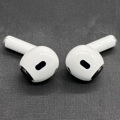 【中古】MagSafe充電ケース(USB-C)付きAirPods Pro(第2世代) MTJV3JA【秋葉原】