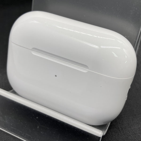 【中古】AirPods Pro (第2世代) MagSafe充電ケース(USB-C)【秋葉原】