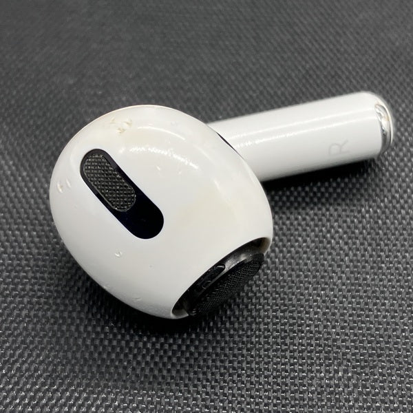 【中古】AirPods Pro （R側）【秋葉原】