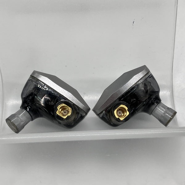 【中古】GX70PLUS（ケーブル欠品）【秋葉原】