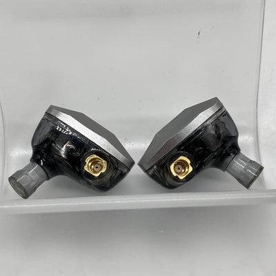【中古】GX70PLUS（ケーブル欠品）【秋葉原】