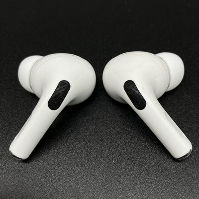 【中古】MagSafe充電ケース(USB-C)付きAirPods Pro(第2世代) MTJV3JA【秋葉原】