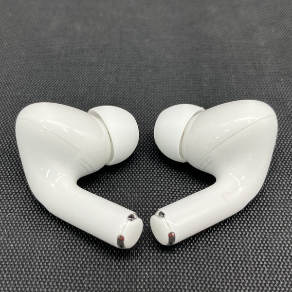 【中古】MagSafe充電ケース(USB-C)付きAirPods Pro(第2世代) MTJV3JA【名古屋】