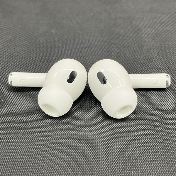 【中古】MagSafe充電ケース(USB-C)付きAirPods Pro(第2世代) MTJV3JA【名古屋】