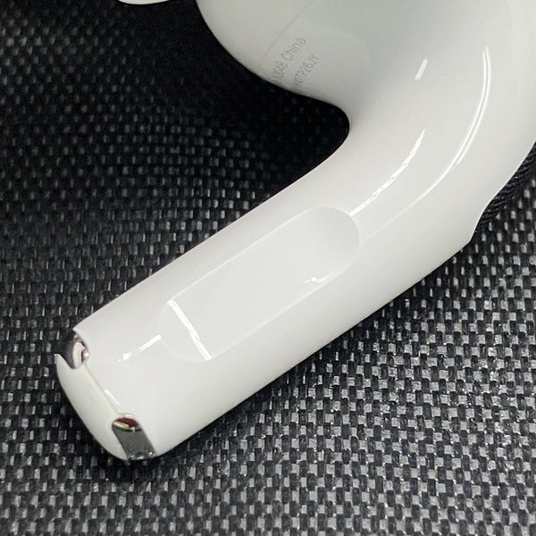 【中古】MagSafe充電ケース(USB-C)付きAirPods Pro(第2世代) MTJV3JA【名古屋】