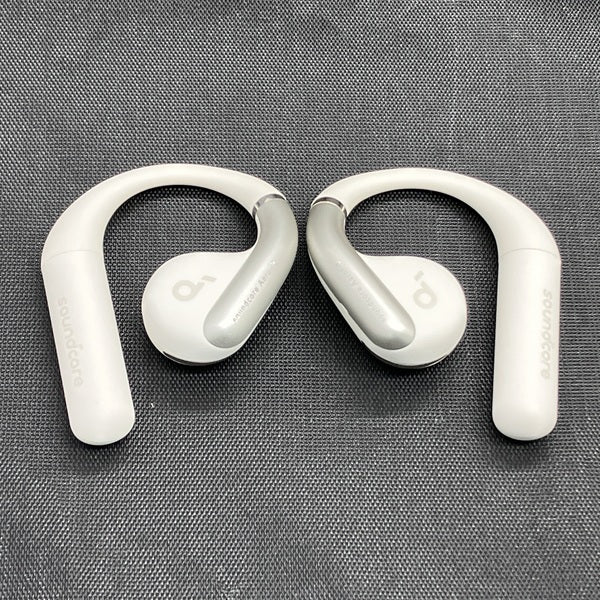 【中古】Soundcore AeroFit ホワイト 【A3872N21】【秋葉原】
