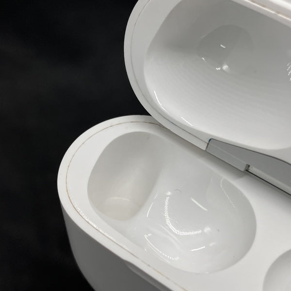 【中古】AirPods Pro 充電ケース(MagSafe)【秋葉原】