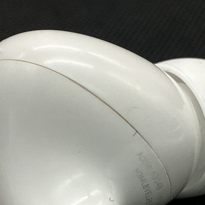 【中古】MagSafe充電ケース(USB-C)付きAirPods Pro(第2世代) MTJV3JA【秋葉原】