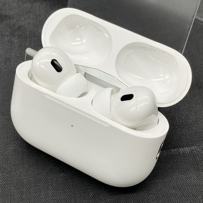 【中古】MagSafe充電ケース(USB-C)付きAirPods Pro(第2世代) MTJV3JA【秋葉原】
