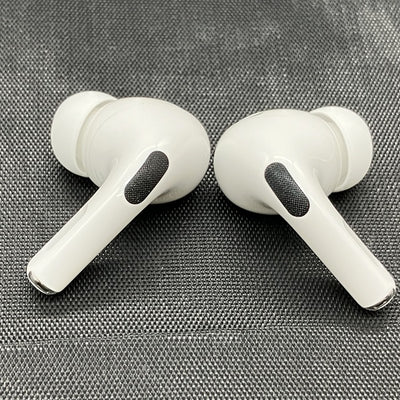 【中古】MagSafe充電ケース(USB-C)付きAirPods Pro(第2世代) MTJV3JA【秋葉原】