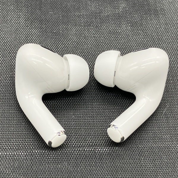 【中古】MagSafe充電ケース(USB-C)付きAirPods Pro(第2世代) MTJV3JA【秋葉原】