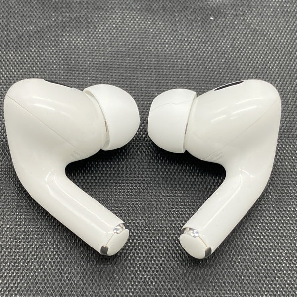 【中古】MagSafe充電ケース(USB-C)付きAirPods Pro(第2世代) MTJV3JA【秋葉原】