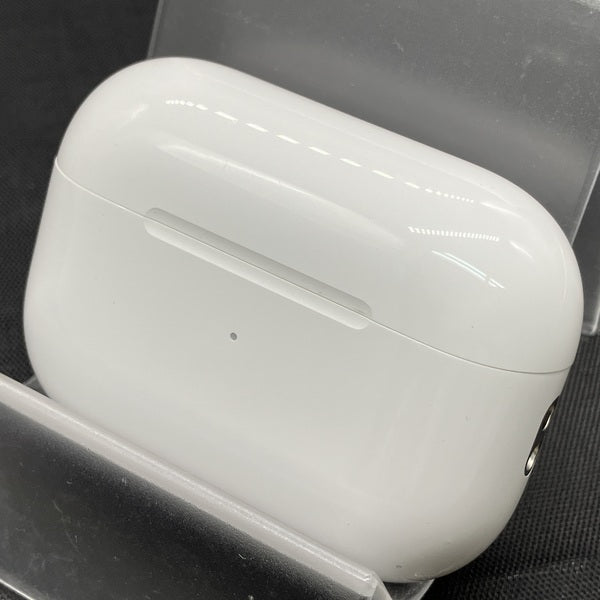 【中古】MagSafe充電ケース(USB-C)付きAirPods Pro(第2世代) MTJV3JA【秋葉原】