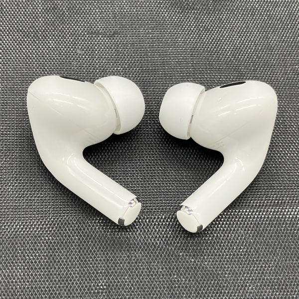 【中古】MagSafe充電ケース(USB-C)付きAirPods Pro(第2世代) MTJV3JA【秋葉原】