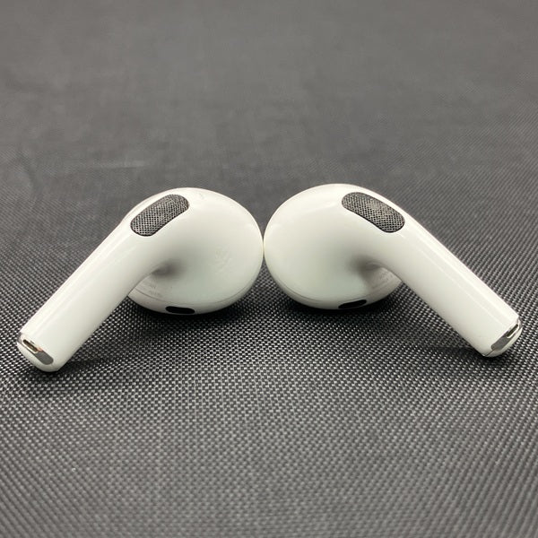 【中古】AirPods Pro MWP22J/A【秋葉原】