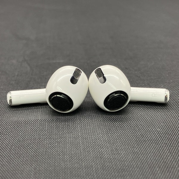 【中古】AirPods Pro MWP22J/A【秋葉原】