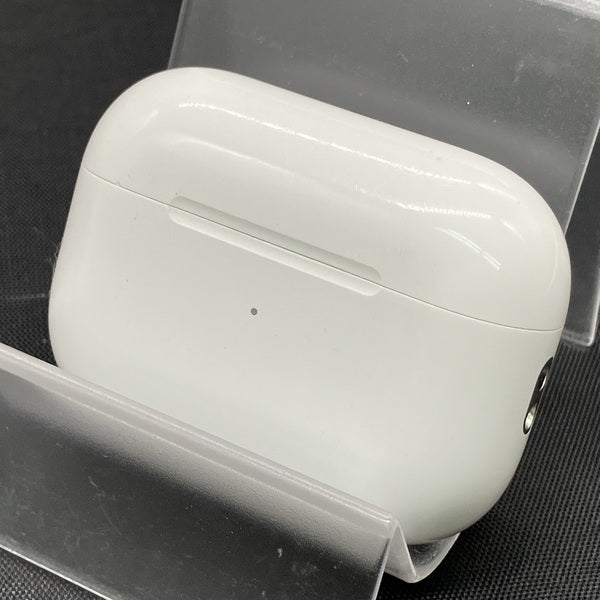 【中古】MagSafe充電ケース(USB-C)付きAirPods Pro(第2世代) MTJV3JA【秋葉原】
