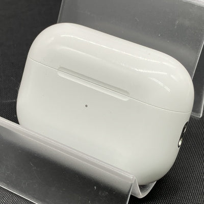 【中古】MagSafe充電ケース(USB-C)付きAirPods Pro(第2世代) MTJV3JA【秋葉原】