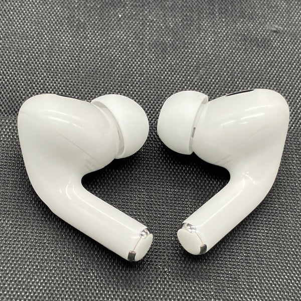 【中古】MagSafe充電ケース(USB-C)付きAirPods Pro(第2世代) MTJV3JA【秋葉原】