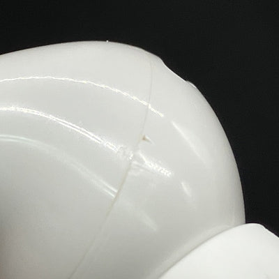 【中古】MagSafe充電ケース(USB-C)付きAirPods Pro(第2世代) MTJV3JA【秋葉原】