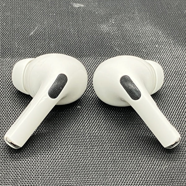【中古】AirPods Pro (第2世代) MQD83J/A【秋葉原】