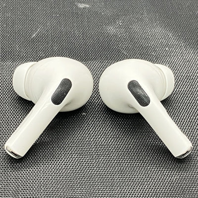 【中古】AirPods Pro (第2世代) MQD83J/A【秋葉原】
