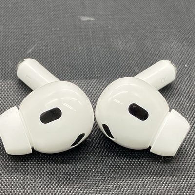 【中古】AirPods Pro (第2世代) MQD83J/A【秋葉原】