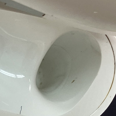 【中古】AirPods Pro (第2世代) MQD83J/A【秋葉原】