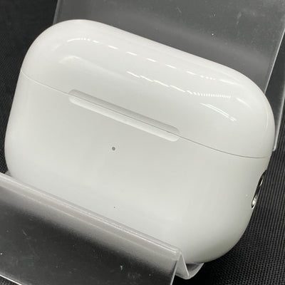 【中古】MagSafe充電ケース(USB-C)付きAirPods Pro(第2世代) MTJV3JA【秋葉原】