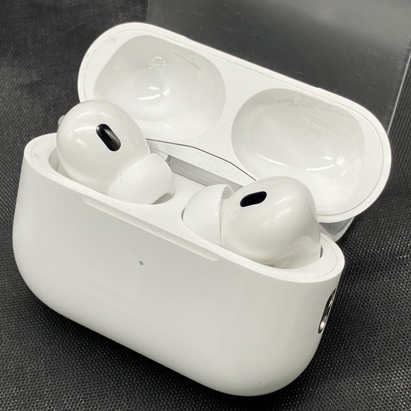【中古】MagSafe充電ケース(USB-C)付きAirPods Pro(第2世代) MTJV3JA【秋葉原】
